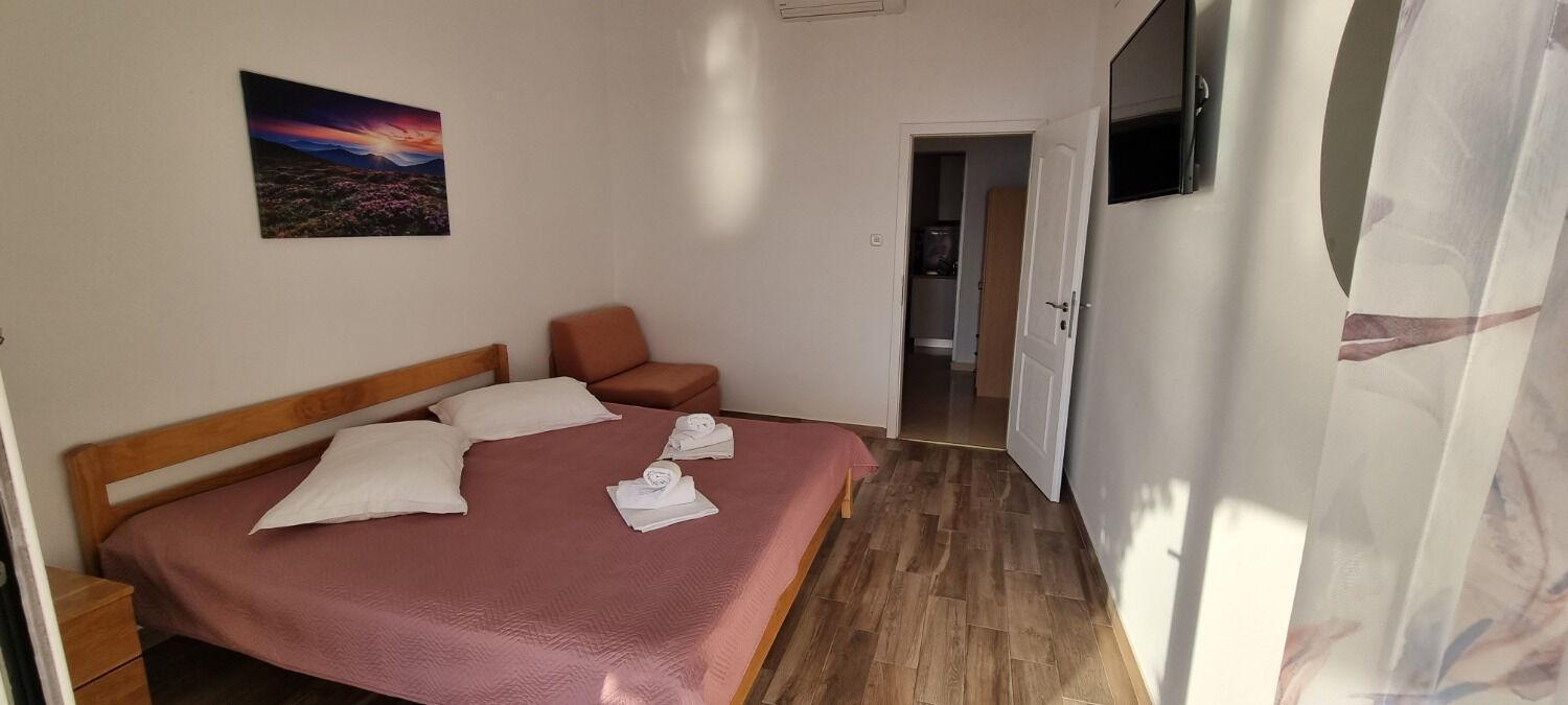 Gogi Apartma