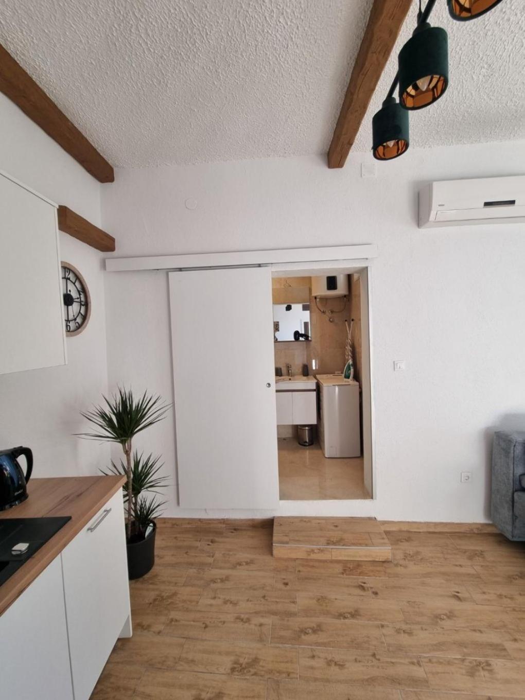 Gogi Apartment Zivogosce